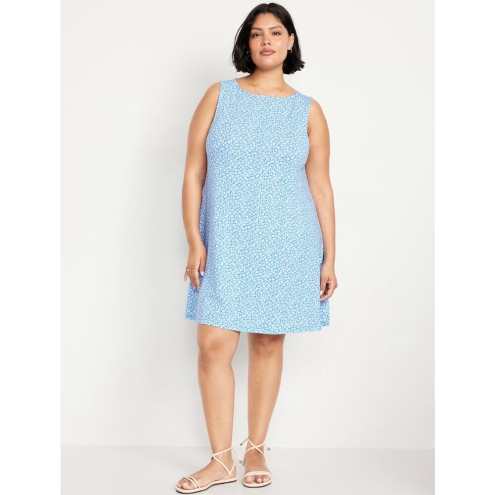 Old Navy Blue Ditsy Floral Sleeveless Mini
Swing Dress
